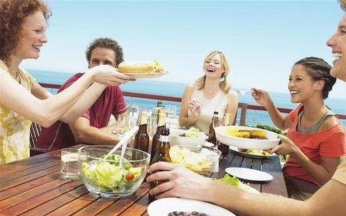 王可乐麻麻吃瓜娱乐版