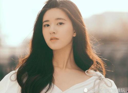 娱乐圈吃瓜赵露思是谁,娱乐圈新晋小花，吃瓜群众热议的焦点人物